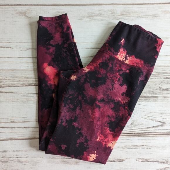Old Navy Active Marbled Maroon and Black Print Leggings sz Large - Picture 4 of 6